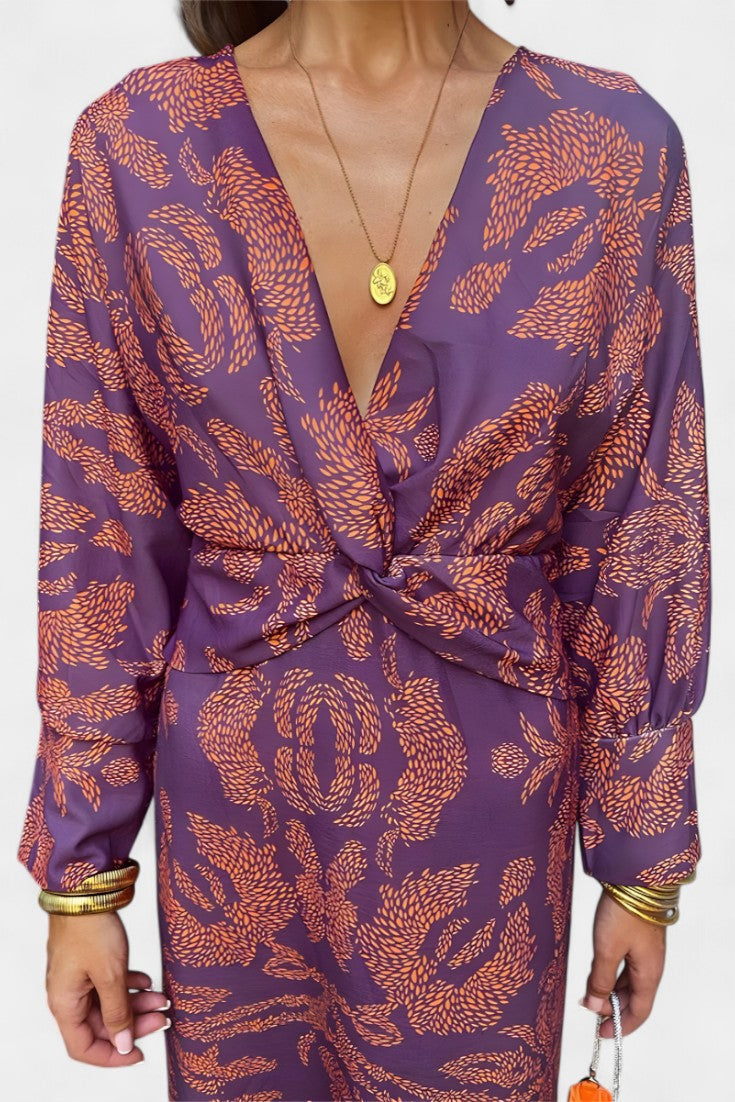 Elara Robe Longue Fluide à Nœud Taille et Décolleté V