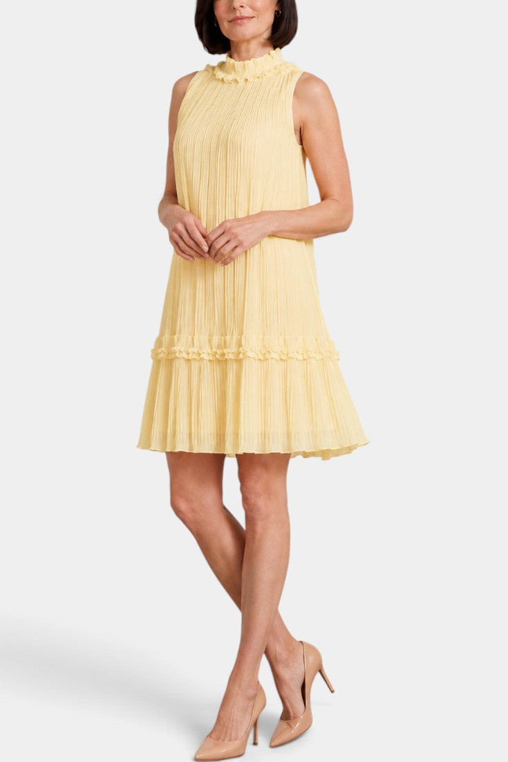 Yasmina - Robe Courte Col Montant Plissée Coupe Trapèze Ourlet Ballon