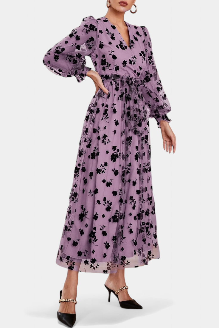 Iolanda Robe Maxi en Dentelle Florale et Manches Bouffantes