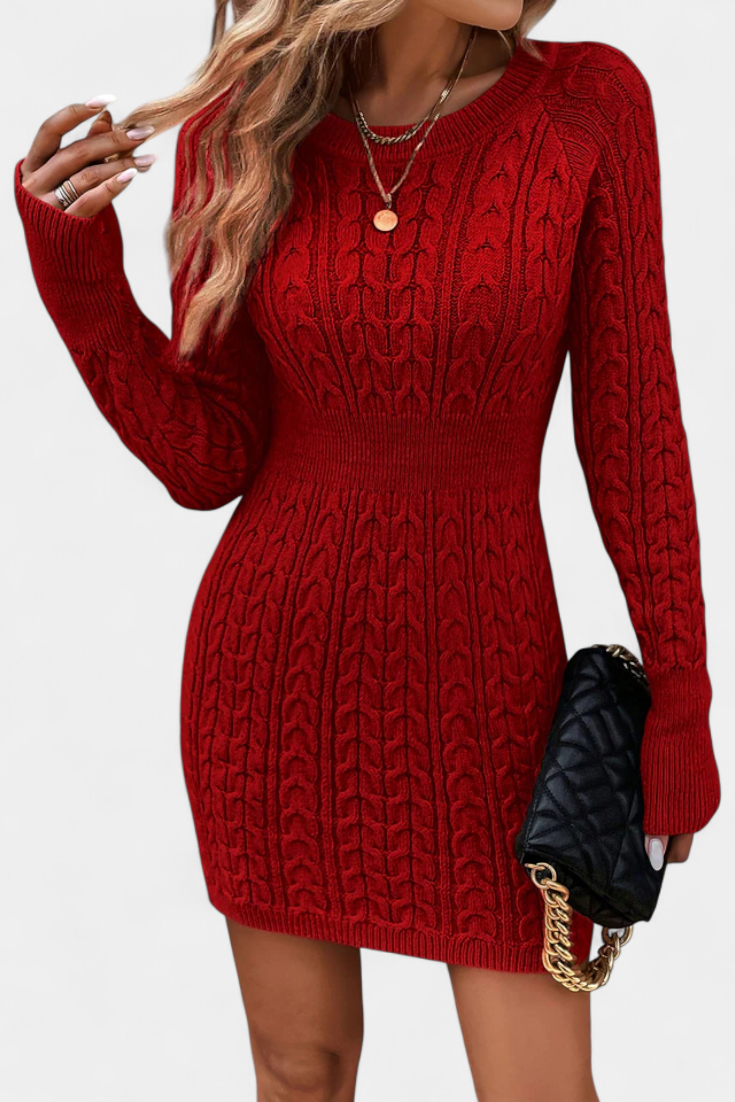 Valérie Robe Pull Ajustée à Maille Torsadée et Col Rond