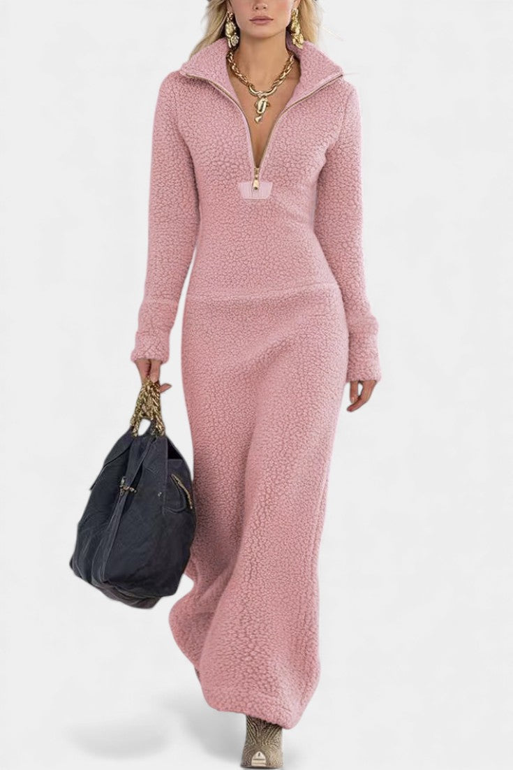 Henriette Robe Slim-Fit en Fleece avec Zip Avant