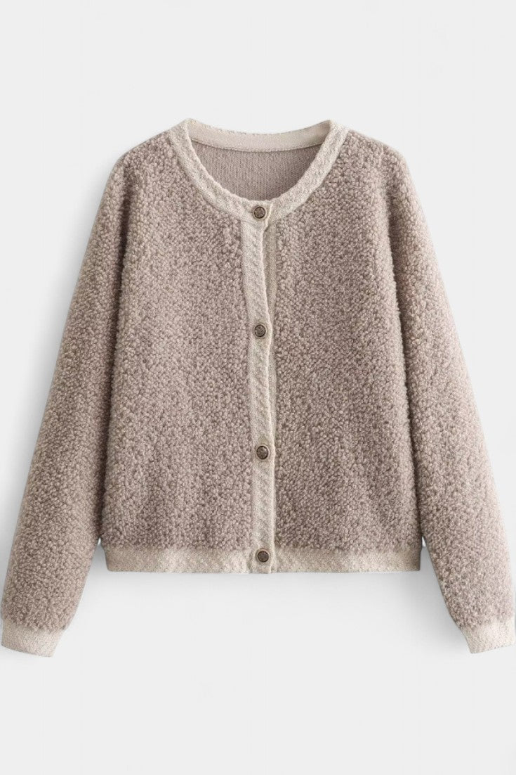 Chenda Cardigan Court en Peluche avec Boutons et Détails Côtelés