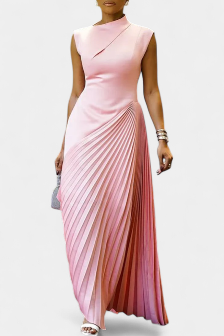 Elyna Robe Plissée Asymétrique à Col Montant