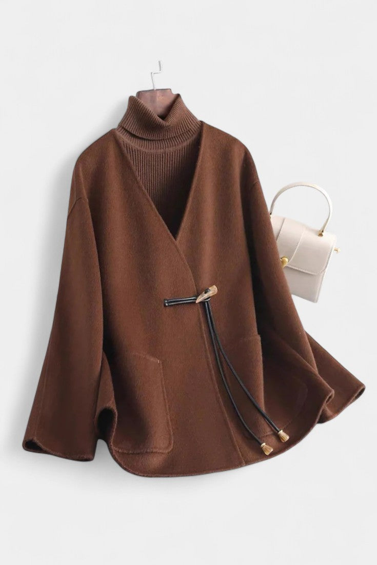 Brunaelle Manteau Cape à Coupe Relaxée avec Accent Rayé et Cordon de Serrage