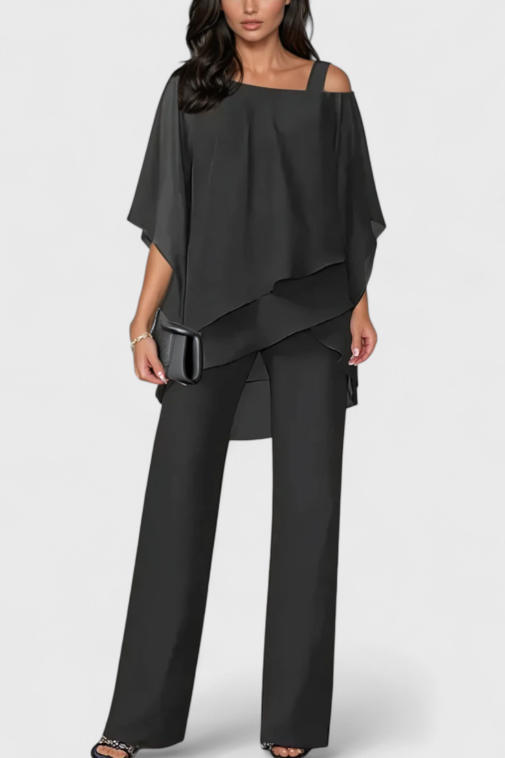 Kitty Ensemble Deux Pièces à Épaules Dénudées et Coupe Fluide