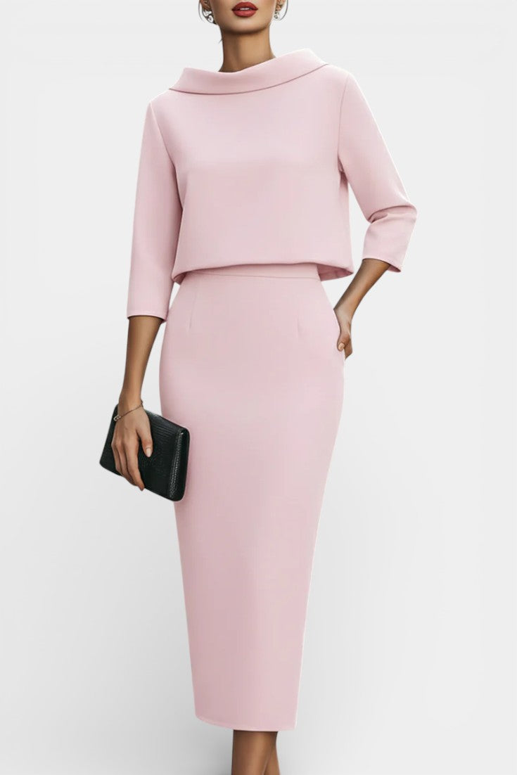 Chanel Ensemble Élégant Top à Col Bateau et Jupe Mi-Longue