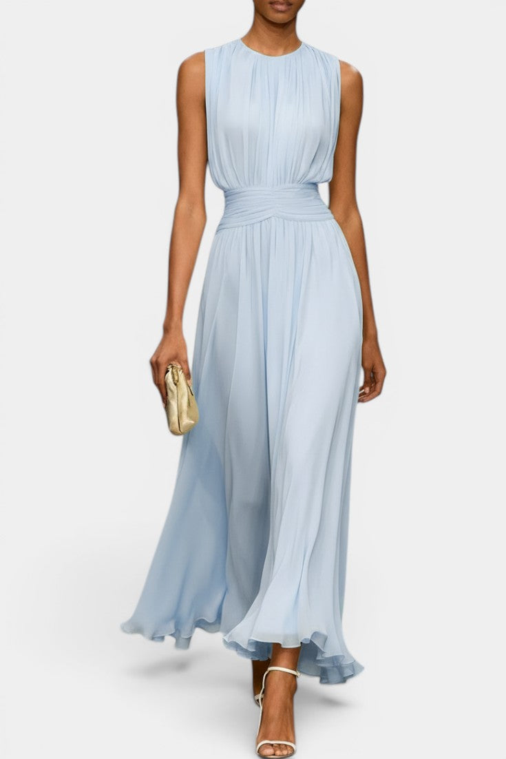 Briony Robe Longue Mousseline Plissée Col Rond Sans Manches Ceinture Drapée