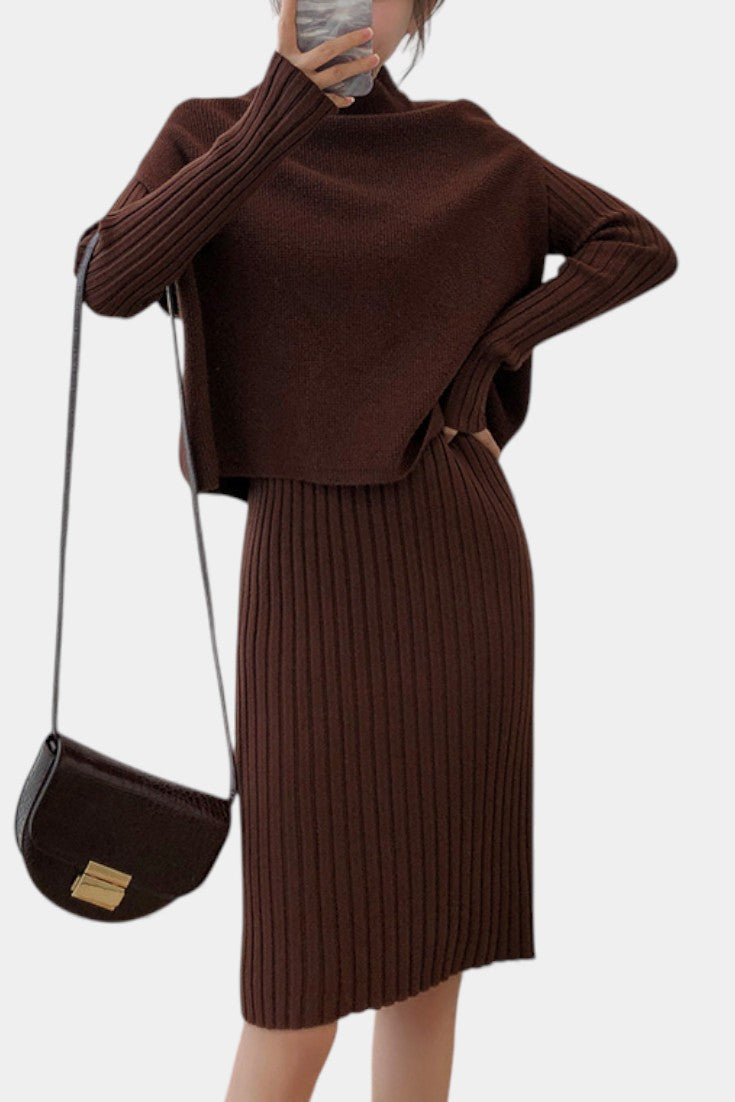 Alectra Ensemble Deux Pièces en Tricot à Silhouette Moderne