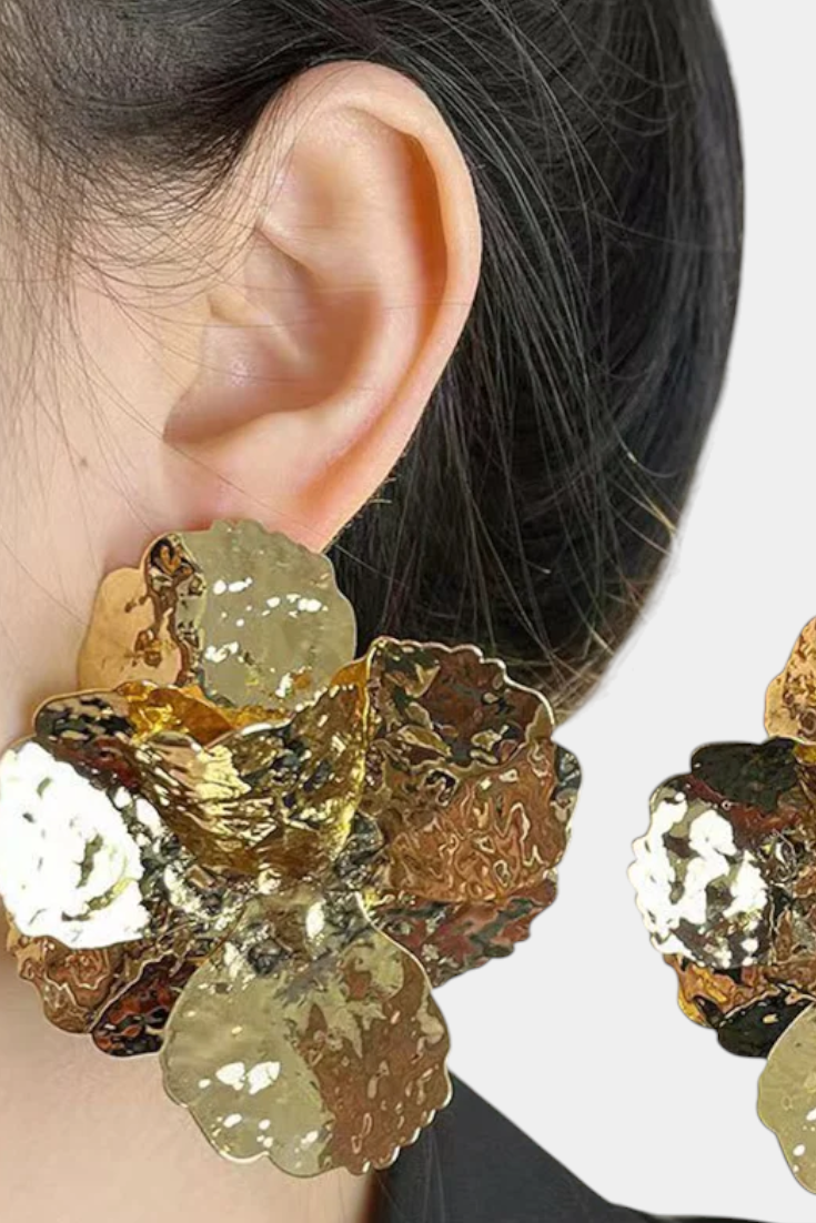 Éclatantes Boucles d'Oreilles Fleuries