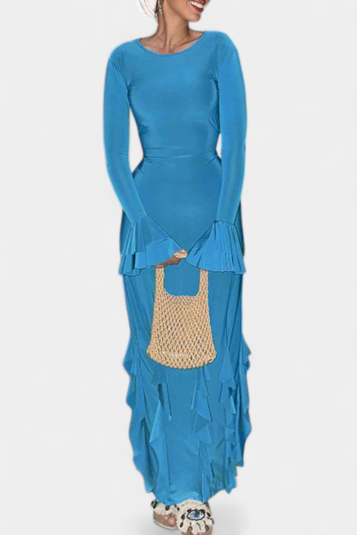 Calissa Robe Longue Ajustée à Manches Évasées et Volants en Cascade