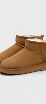 Bottines en cuir d’agneau Mahaute Adelaide avec doublure shearling et finition imperméable, chaussure élégante et chaude.