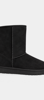 Mahaute Boryana black mid-calf boots with a soft suede-effect finish, rounded toe, and thick lugged sole.