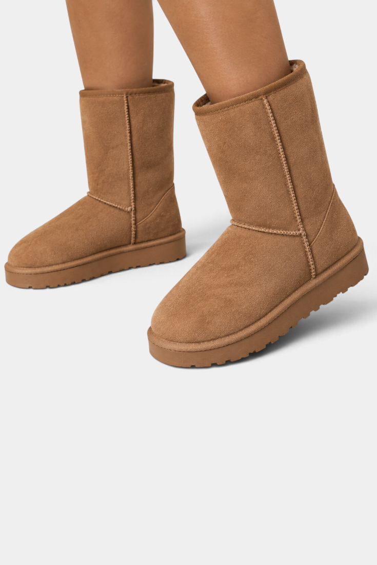 Mahaute Boryana mid-calf boots in tan faux suede with a thick lug sole and rounded toe for a casual seasonal look.