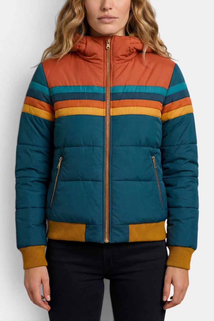 Doudoune imperméable à capuche Elfriede de Mahaute avec rayures, chaude et résistante à l'eau, idéale pour l'hiver.