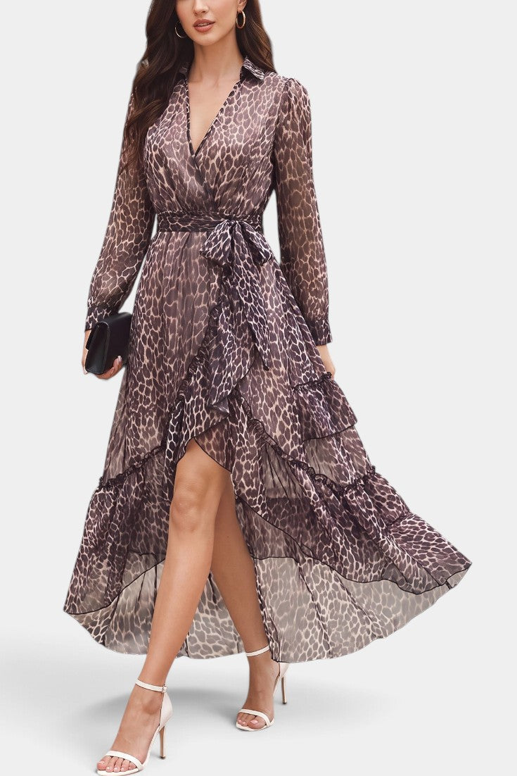 Robe longue en mousseline imprimé léopard de la marque Mahaute, avec volants et ceinture.