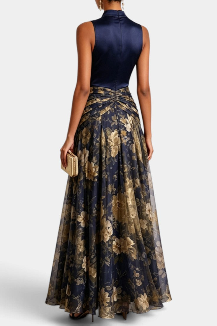Robe longue satinée Mahaute Nerea avec col montant et jupe fluide à motifs floraux, élégante et féminine.
