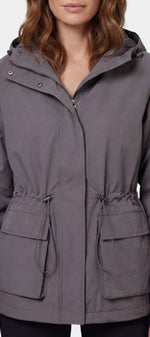 Veste parka à capuche gris Mahaute Solenza avec taille ajustable et poches plaquées, idéale pour l'hiver.