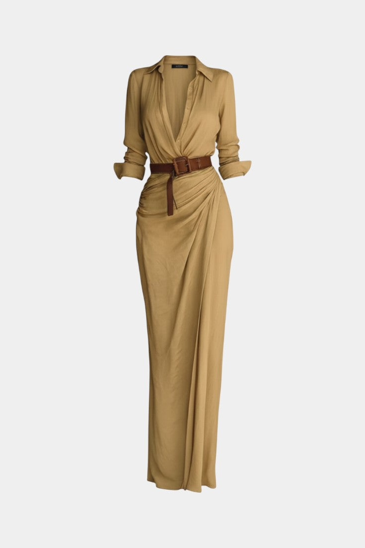 Robe longue Souline Mahaute beige avec col V et drapé latéral, style chemise maxi pour femme élégante.