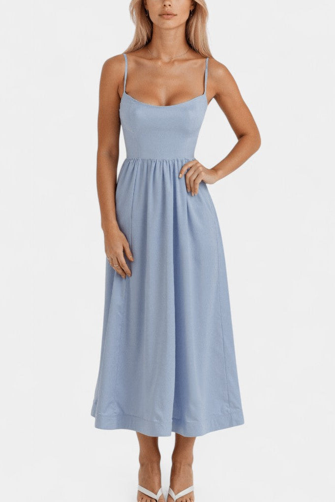 Marvelle Robe Midi Sans Manches en Tissu Fluide