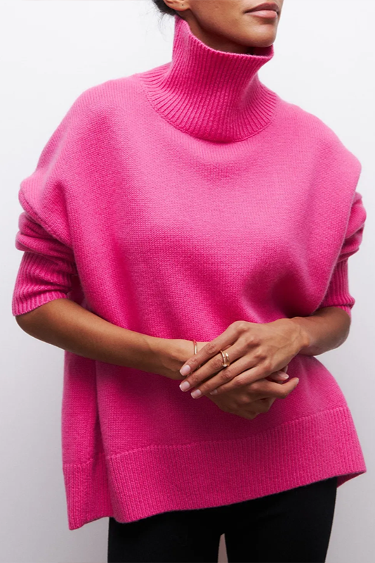 Alma Pull Oversized à Col Montant Doux et Élégant